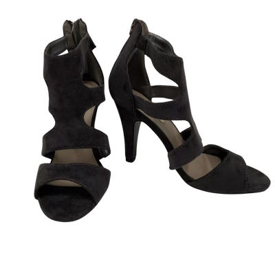 Simply Vera Vera Wang Woman’s Size 6 Heels Grey BNWT