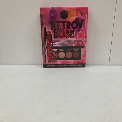 W7 Metro Rose Makeup Pallet Set