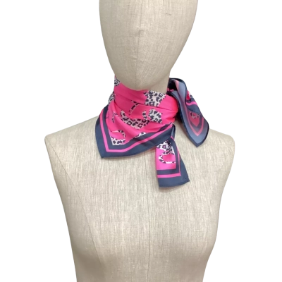  White Label Noba Leopard Neck Scarf Black  / Pink  / White 