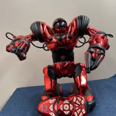 Wowe ROBOSAPIEN Metallic Red with Remote