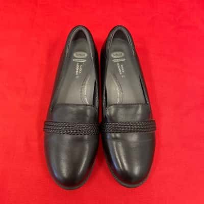 Scholl Womens  Size 41 Black Shoes