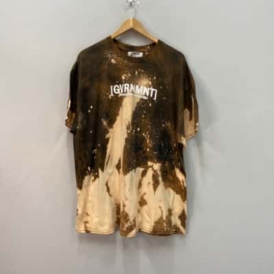 GVRNMNT Mens  Size XXL Short Sleeve T-shirt Brown  BNWOT