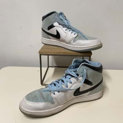 Nike Air Jordan 1 Mid SE 'Ice Blue' Size 10.5 
