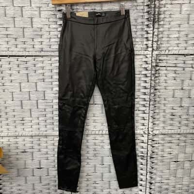 Bershka Womens Size XS Faux Leather Black Skinny Leg Pants 