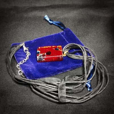 Stunning Red & Navy Murano 3cm Glass Pendant On Silk & Cord Ribbon 48cm Necklace In Velvet Gift Pouch