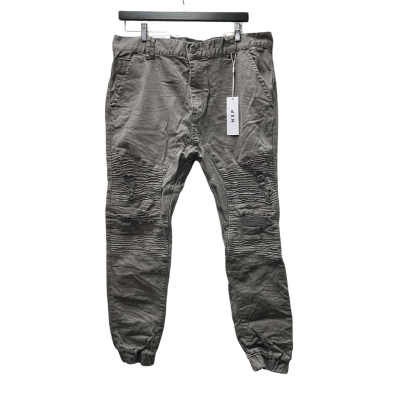 NXP BNWT Mens  Size 40 Tapered Leg Jeans Grey 
