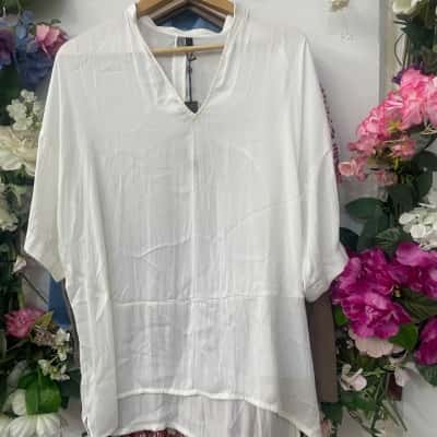 NWT ELK Size L Off White tunic 