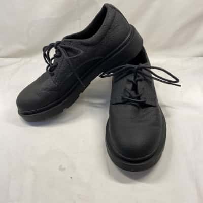 Make good Womens  Size 9.5 derby lace up Black  