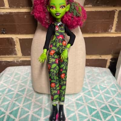 Monster High Venus McFlyTrap Doll