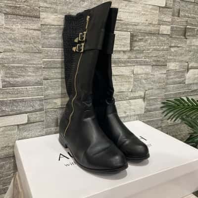 Autograph Womens  Size 10 Boots Black  / Gold 