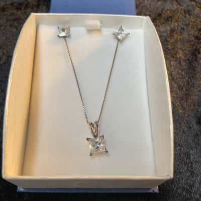 Sterling Silver Princess Cut CZ Pendant and Studs in box