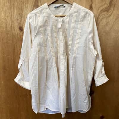 Katies Pale Yellow Pintuck Shirt Size 18