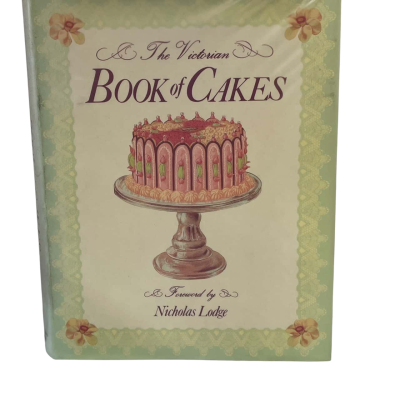 The Victorian Book of Cakes 