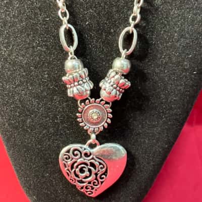 Women's Double Sided Flower Accent Heart Pendant Filigree Necklace