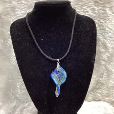  Womens Murano Style Pendant Necklace 