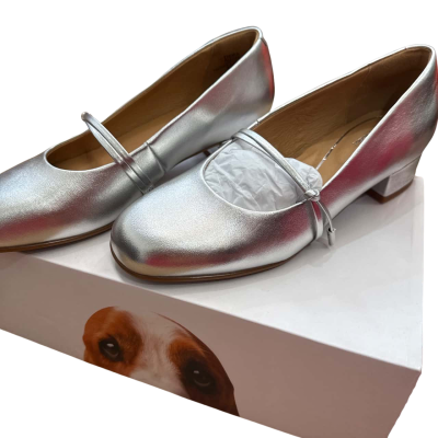  Hush Puppies Womens  Size 8 Silver Block Heels 