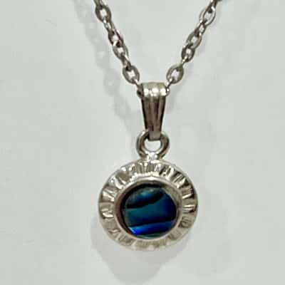 Vintage Necklace Paua Shell Round Pendant 