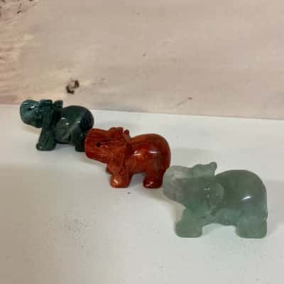 Wemeki Crystal Elephant Figurines