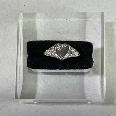 925 Marked Kids Ornate Heart Ring w/ Pink Stone 