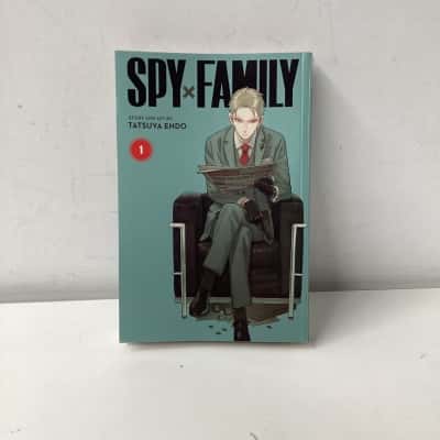 Spy family by Tatsuya Endo book 