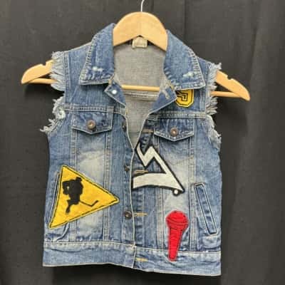 Comi Kids  Size 9 vest