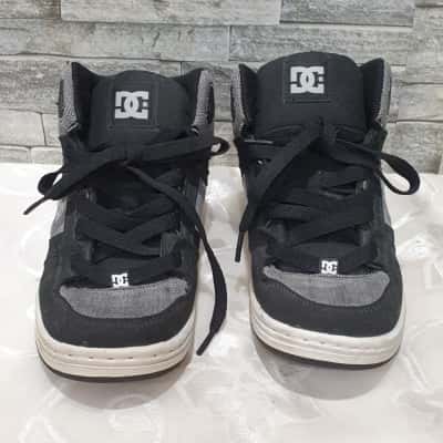 DC Shoes Size 6 Youth Skateboard Shoes Black  / Grey 