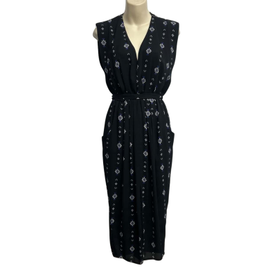 Sheike Size 6 Black Floral Dress