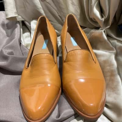  Zazou Womens  Size 37 Heels Mustard 