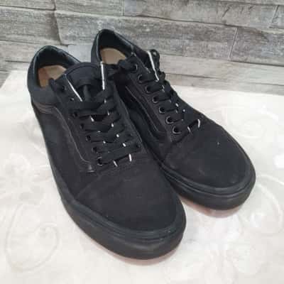 Vans Off The Wall Mens  Size 8 Black Shoes 