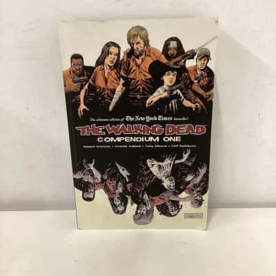 The Walking Dead Compendium One