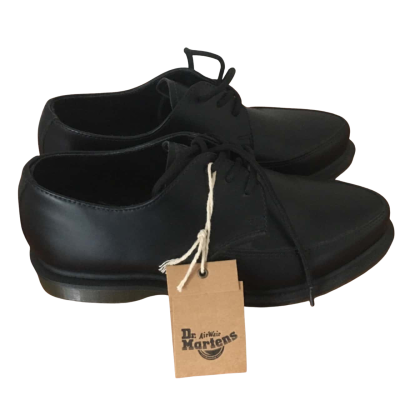 BNWT Dr Martens Womens  Size 5 UK 38 Eur Black  Leather Work / School Shoes