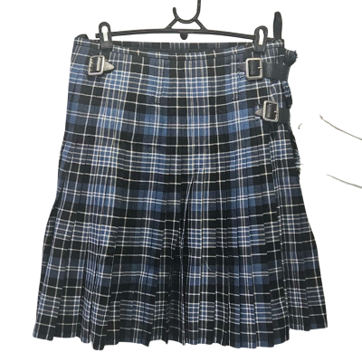  Mens Scottish 100% New Wool Blue & Black Tartan Kilt with Black Leather Sporran.