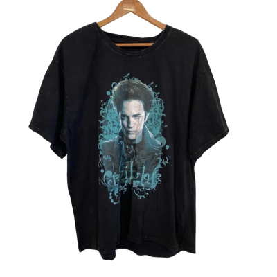 Twilight Saga Edward Womens  Size L Short Sleeve Top Black  