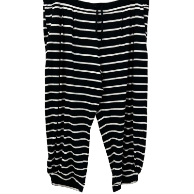 TAKING SHAPE STRETCH PANTS SIZE 22