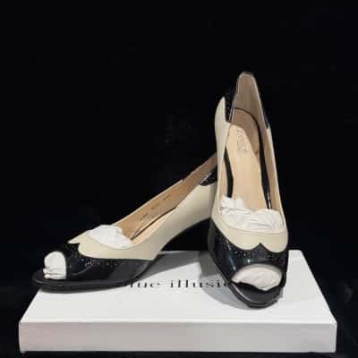 Diana Ferrari Womens  Size 10.5 Heels Black  / Cream 