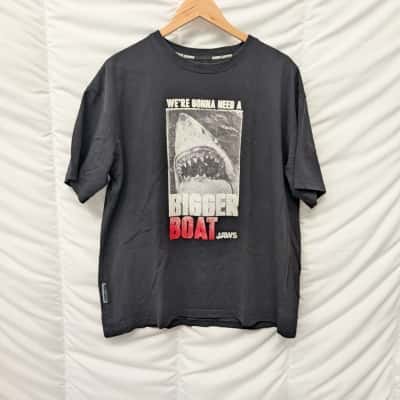 Under Garden Mens Black JAWS Short Sleeve T-Shirt - Size M