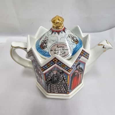 Sadler 'Fighting the Spanish Armada 1588' teapot