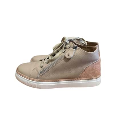 Womens Sz 8 women’s natural comfort boots