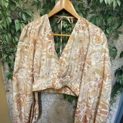 Charlie Holiday Womens  Size 8 Hamptons Top