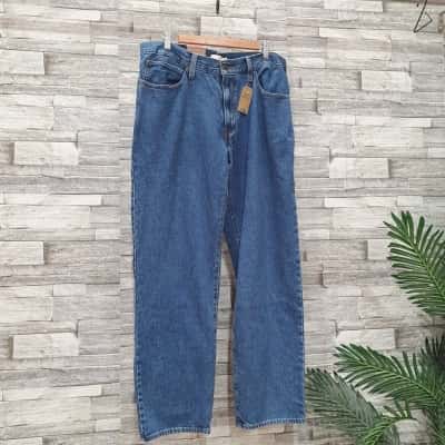 Levis Unisex  Size 31 Straight Leg Pants Blue 