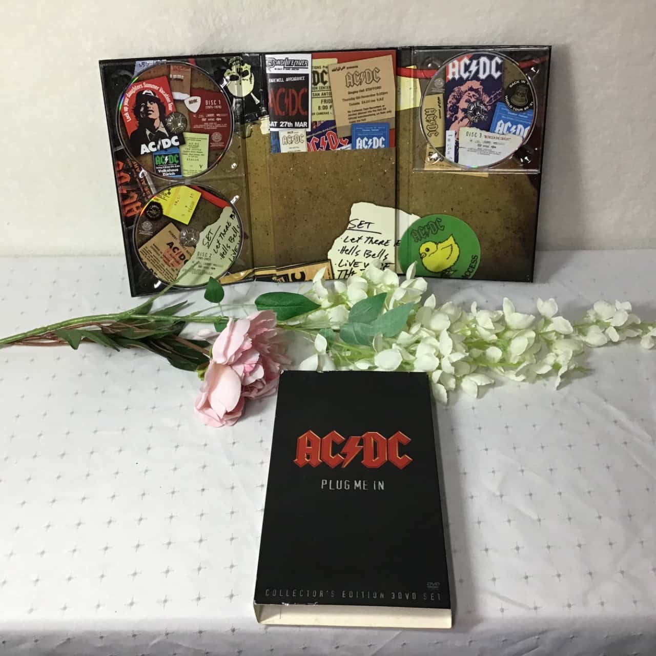 AC/DC Plug Me In Collector’s Edition 3 DVD Set(s)