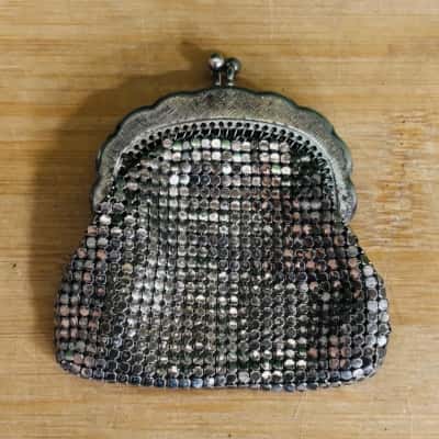 Vintage Glomesh Silver Coin Purse (Made in Australia)