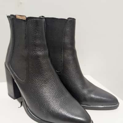 Jo Mercer Lover black leather boots