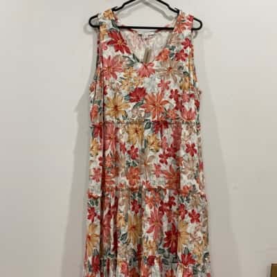 Grae Linen Womens  Size 16 Beige / Champagne / Coral / Floral / Green 