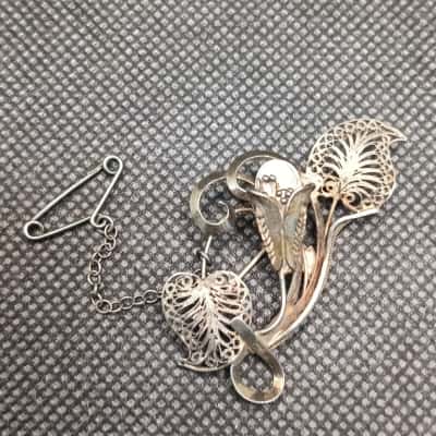 Silver Filigree Pendant – Delicate Vintage Design #filigreependant #vintagejewellery #sterlingsilverlook