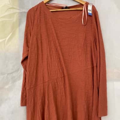 Motto Womens Ripple PETA Tunic Top - Size 18 Brand New RRP$129.95