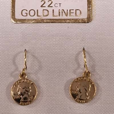  Womens 22ct Gold lined 1978 U.S Quarter drop Earrings  