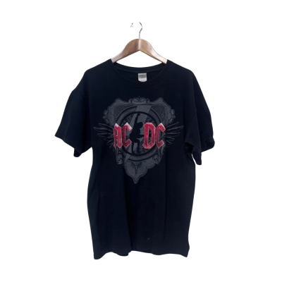 Gildan AC/DC Black Ice Tour Merch Size L Short Sleeve T-shirt Black  