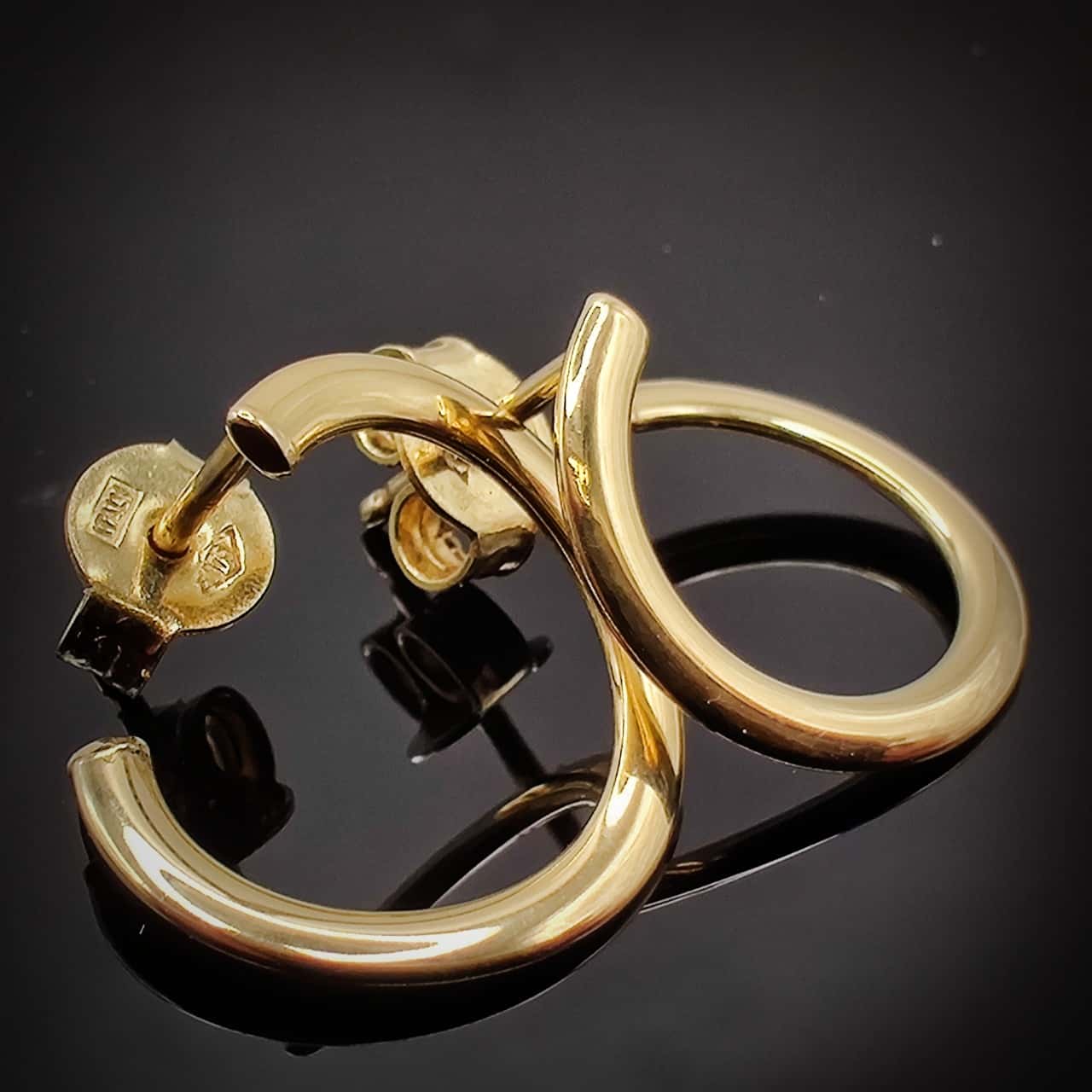 Unusual "Rams Horns" Shape 375 Italy Gold Earrings 0.92g By Weight