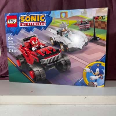 Lego Sonic “Silvers Car vs. Knuckles Monster Truck” BNIB